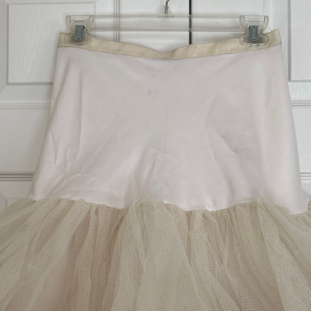 Vintage Elegant Cream A-Line layered Tulle petticoat Full Skirt waist 26" - Picture 3 of 17